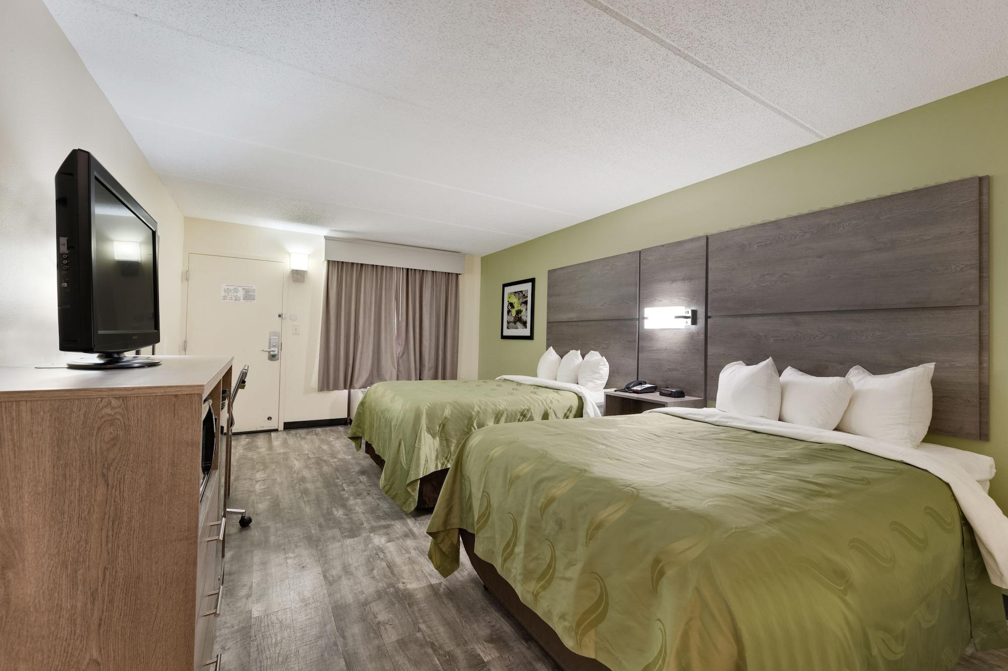 Quality Inn Airport - Southeast Irondale Екстериор снимка
